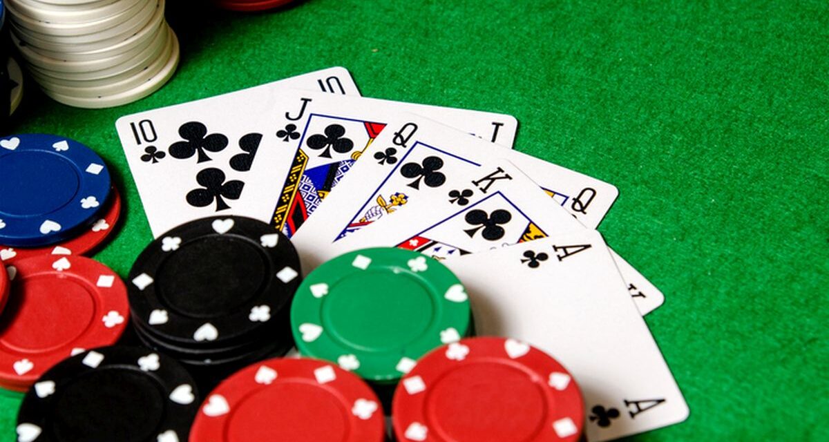 Situs Judi Poker Resmi Deposit Termurah Banyak Bonus Besar
